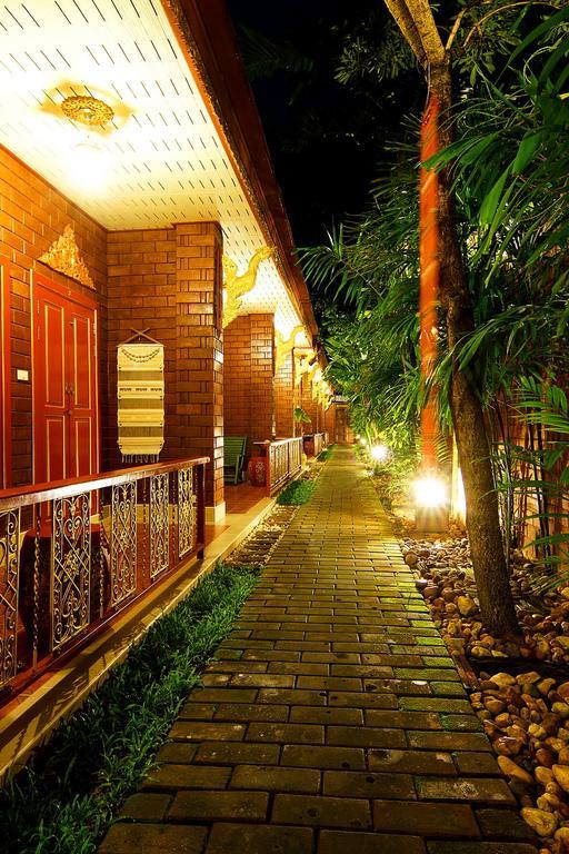 Irawadee Resort Mae Сот Екстериор снимка