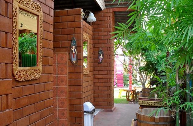 Irawadee Resort Mae Сот Екстериор снимка