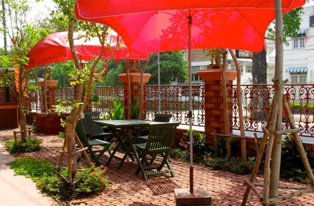 Irawadee Resort Mae Сот Екстериор снимка